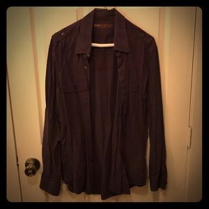 Perry Ellis causal button down shirt